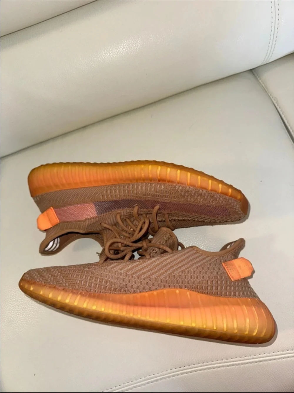 YEEZY BOOST 350 V2 KNIT SNEAKERS